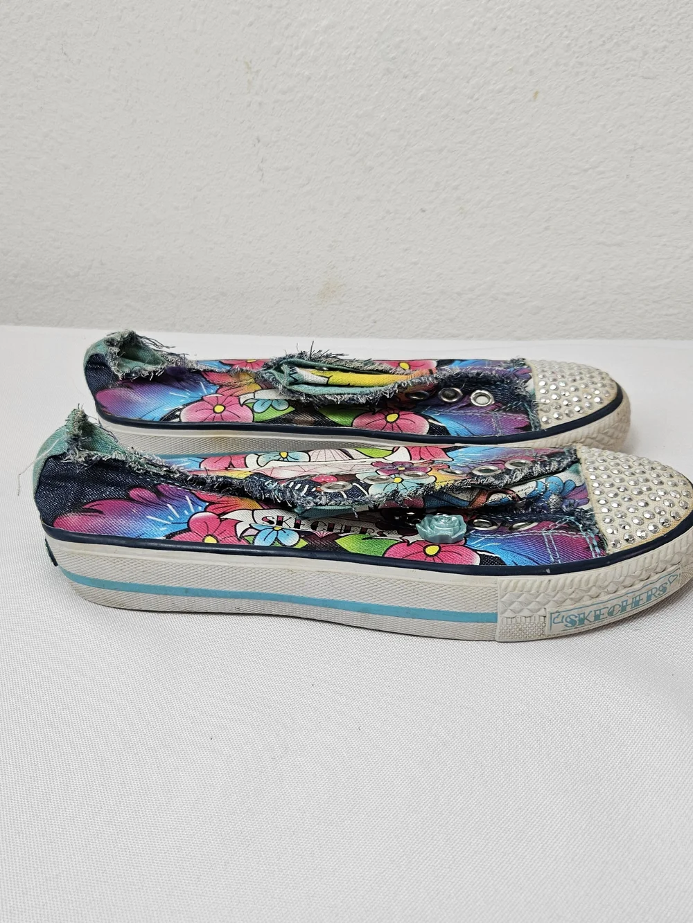 Skechers Floral Rhinestone Slip-On Sneakers - Multicolor Size 4
